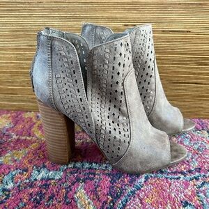 Carlos Santana heels